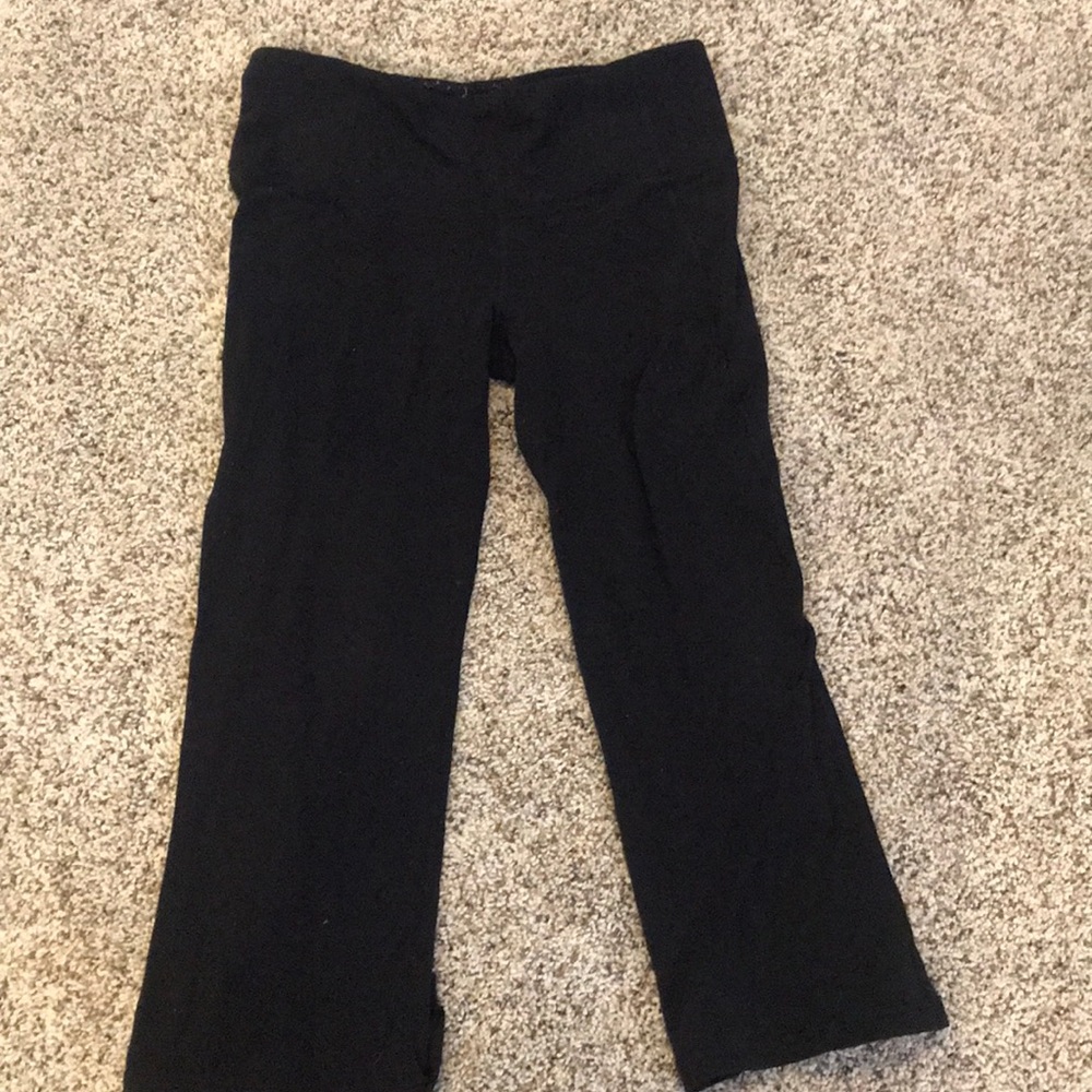 Lululemon cropped pants